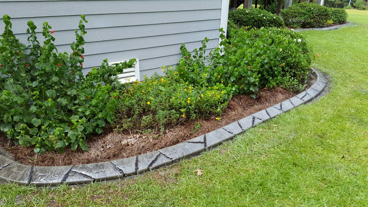 Concrete Edging for Professional Edge in Deep Run, NC