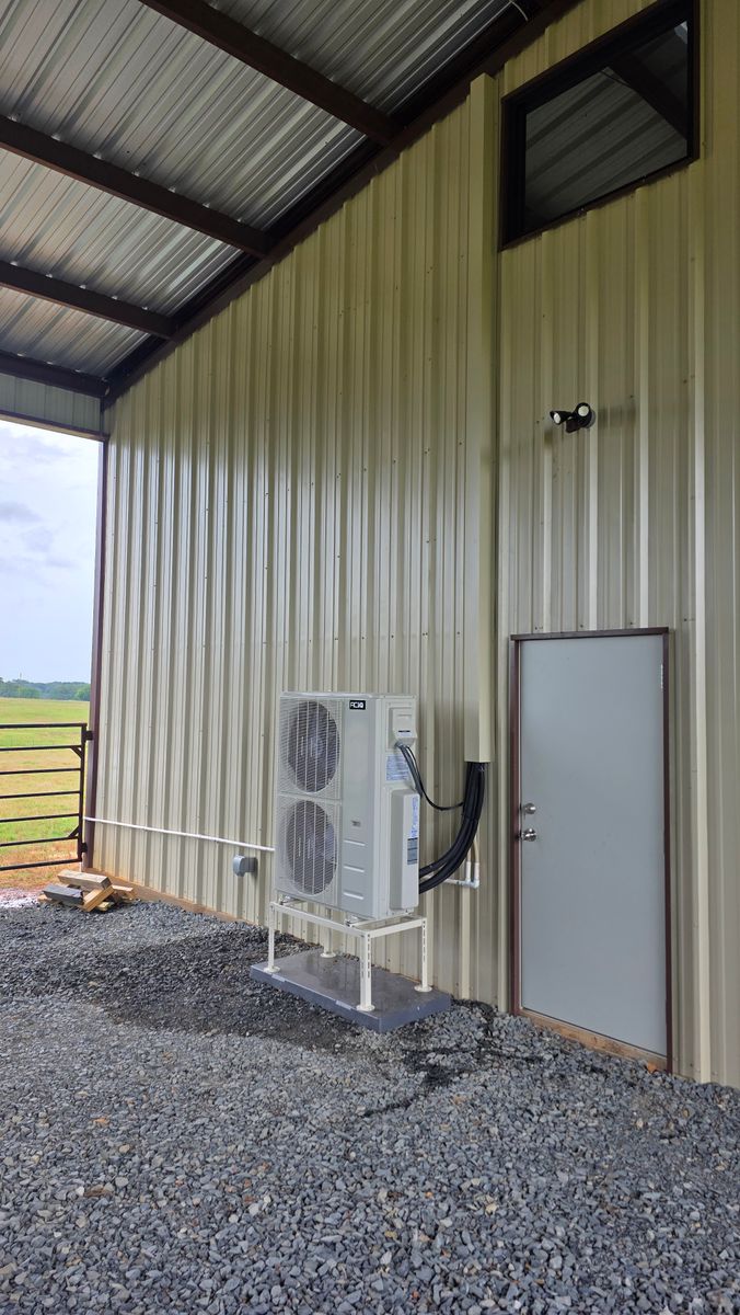 Mini split / Ductless service and installation for Southern Air Service Co. in Alba, TX