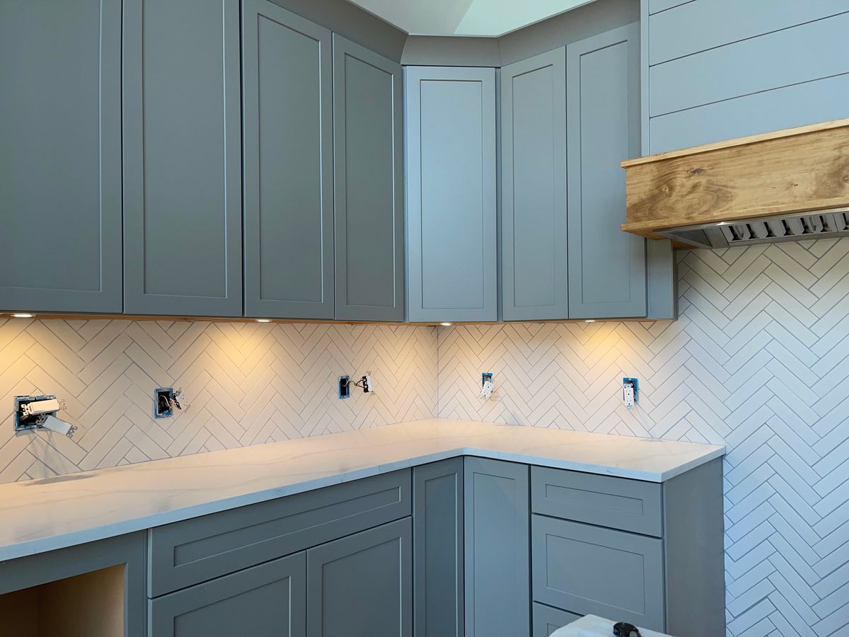 Kitchen Backsplash Installation for The Carpenter’s Touch in Fall River, MA