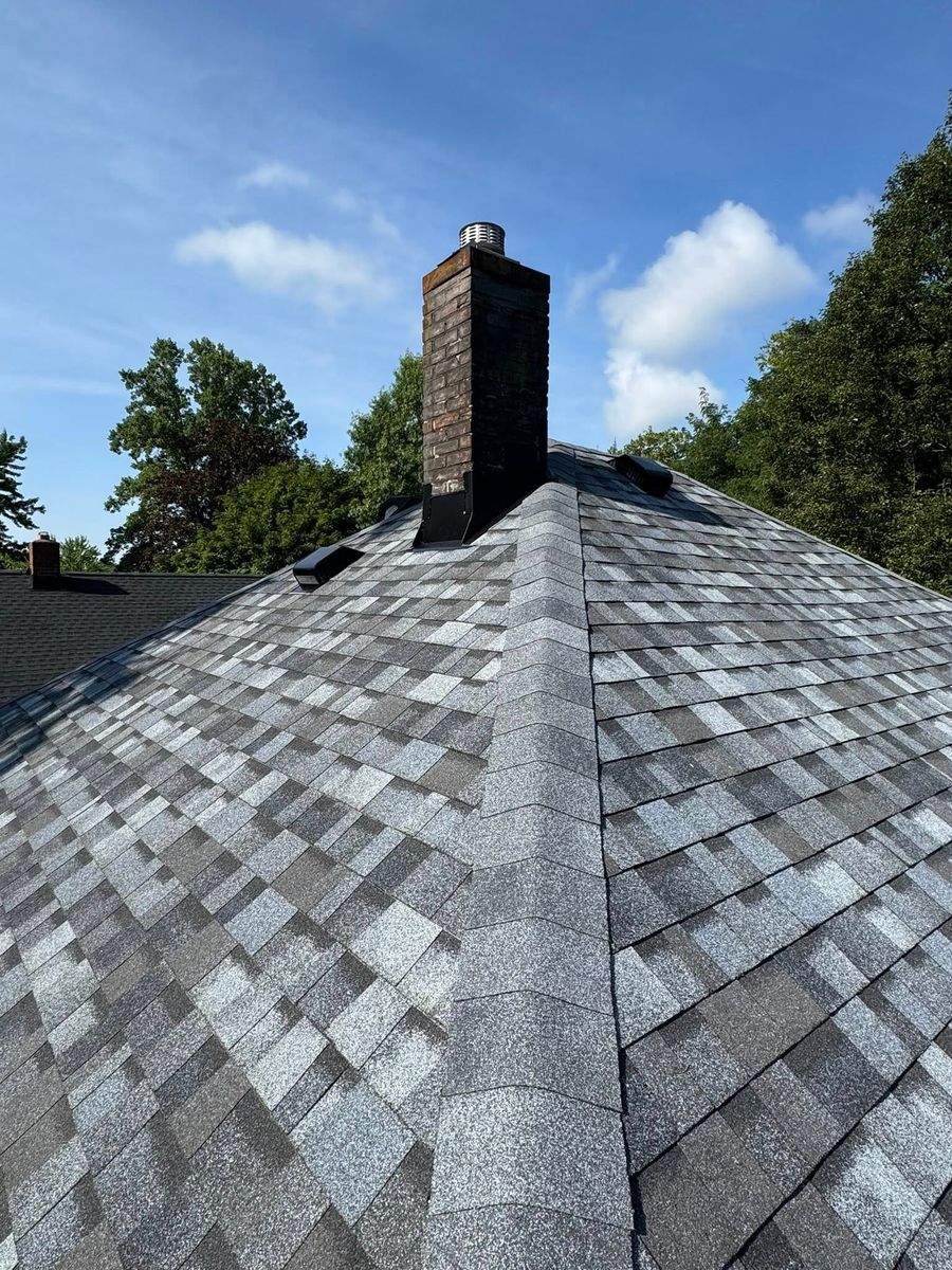 Roofing Installation for Rise Above Roofing in Stow, OH