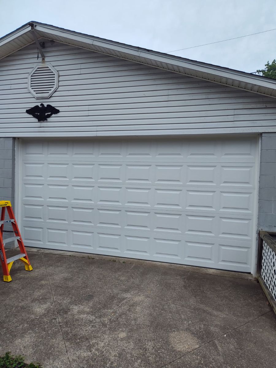 Residential Garage Doors for My Garage Door Company in Athens County, OH