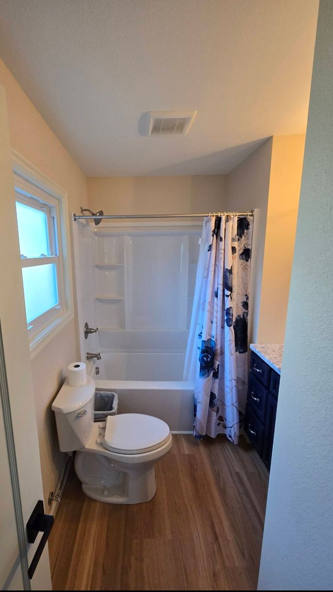 Flooring for Bisila Construction in Vancouver, WA