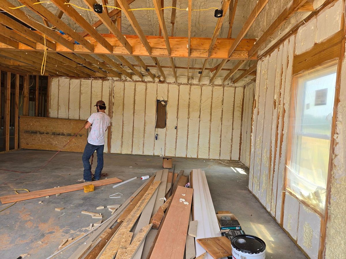 Spray Foam Insulation for Collins Spray Foam in Akins,,  OK