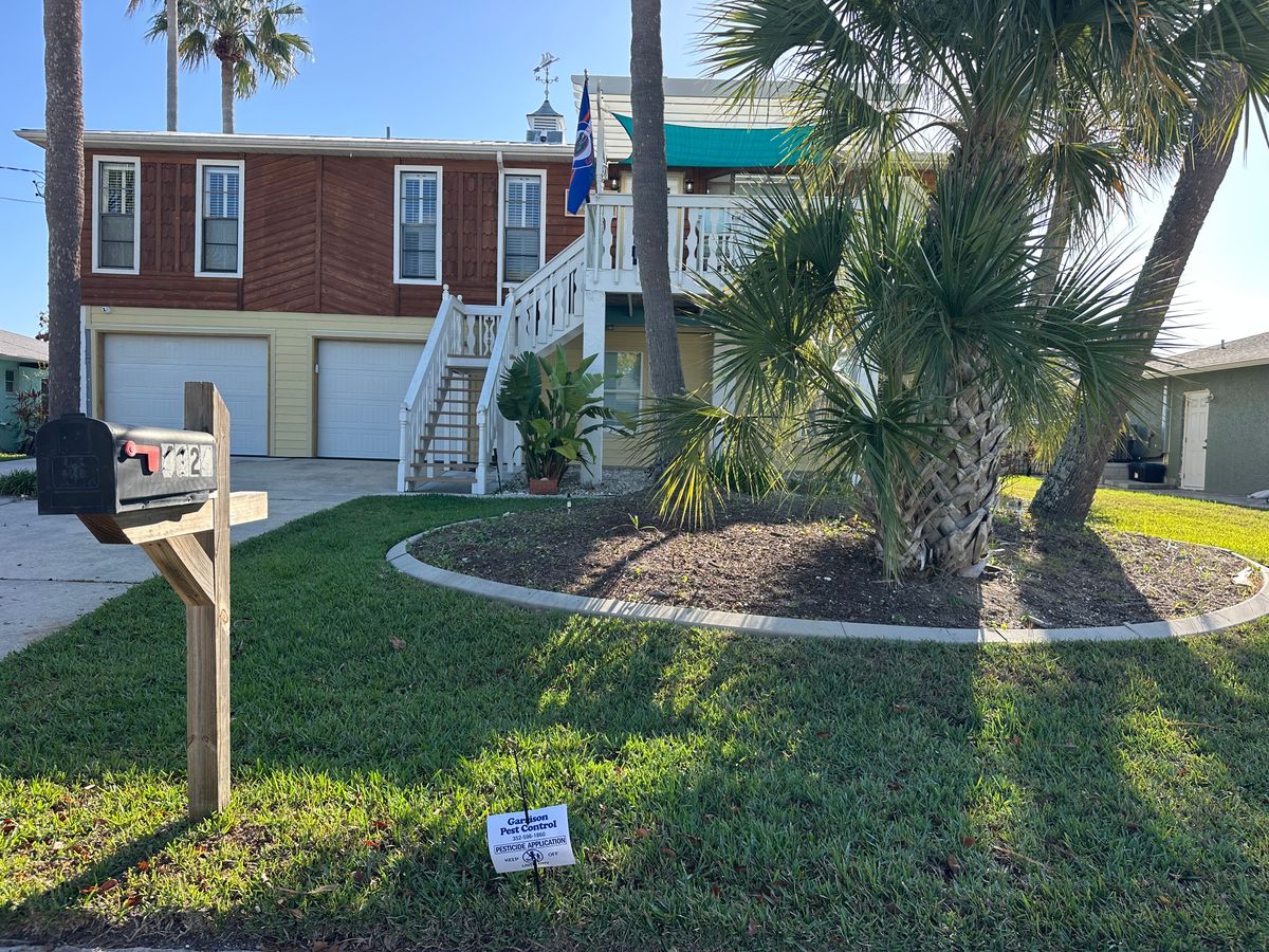 Lawn Spraying for Garrison Pest Control Inc in Hernando County, FL