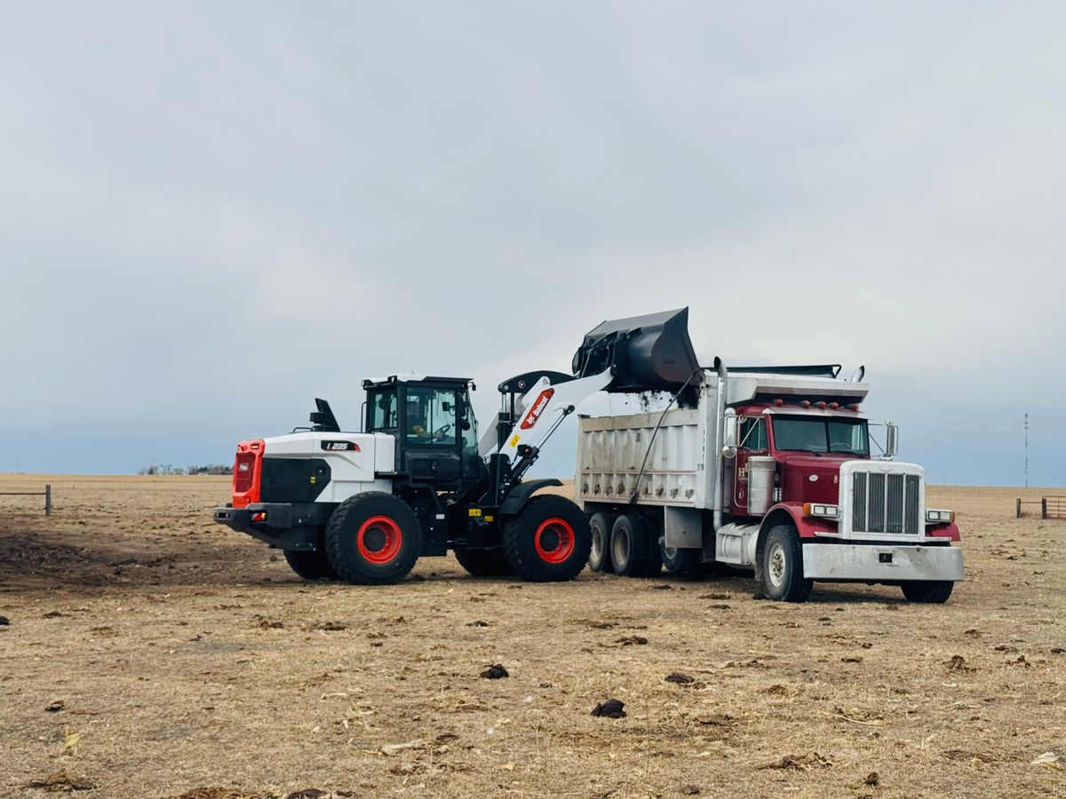 Skid Steer Services for HDE Services LLC in Grand Island, NE