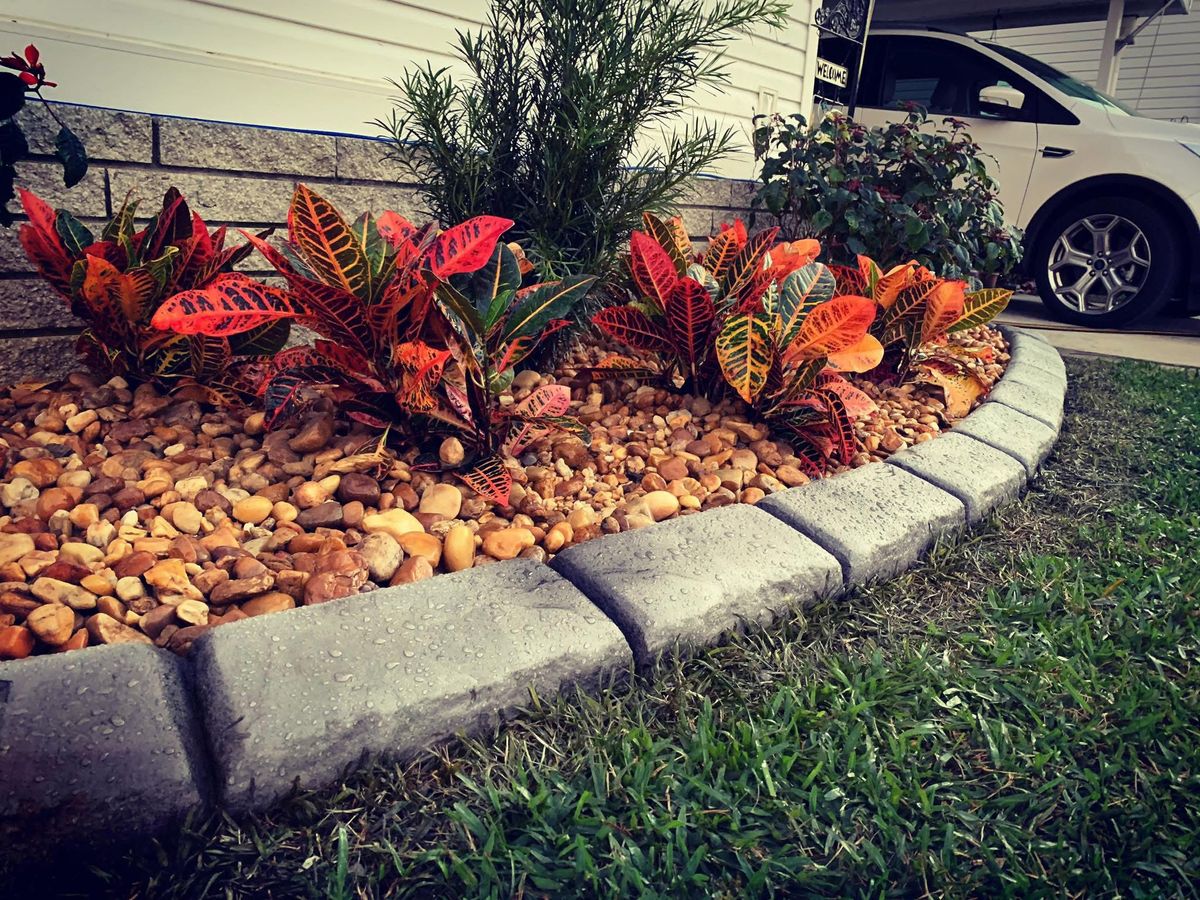 Decorative Border Systems for Curbology in Lakeland, FL