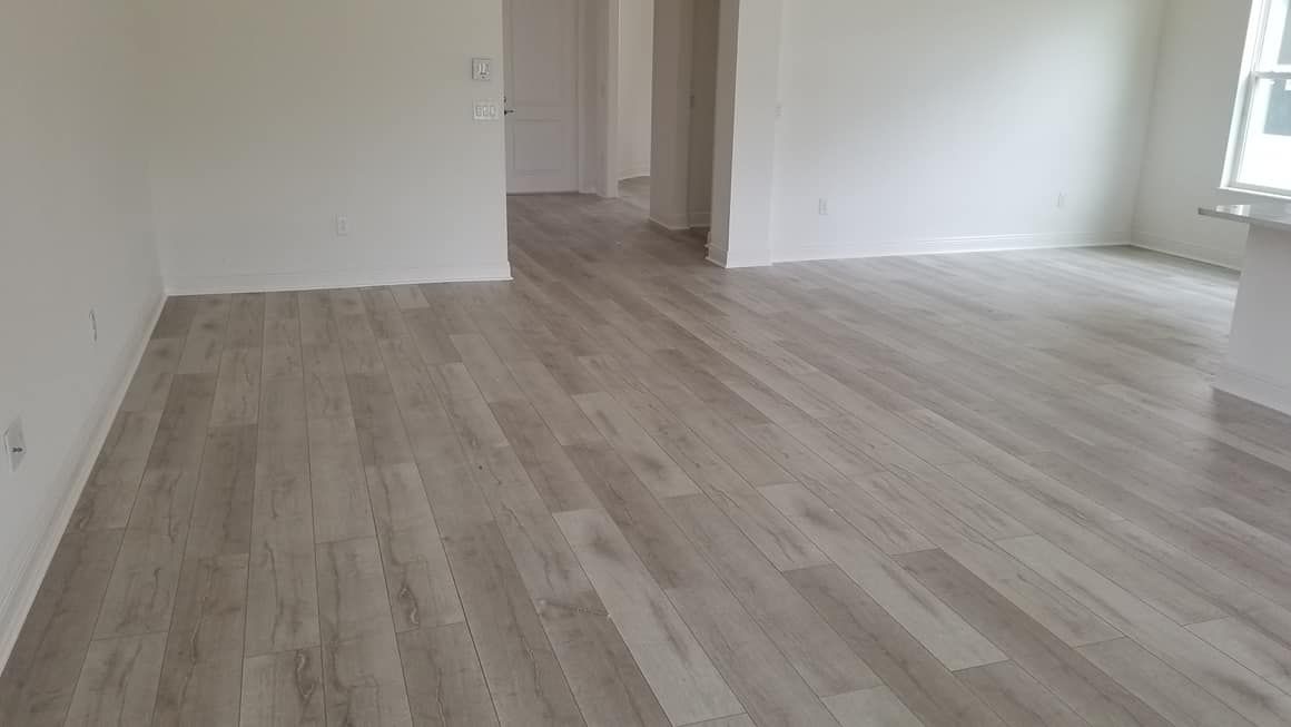 Flooring for Magic Touch Construction in Tampa, FL