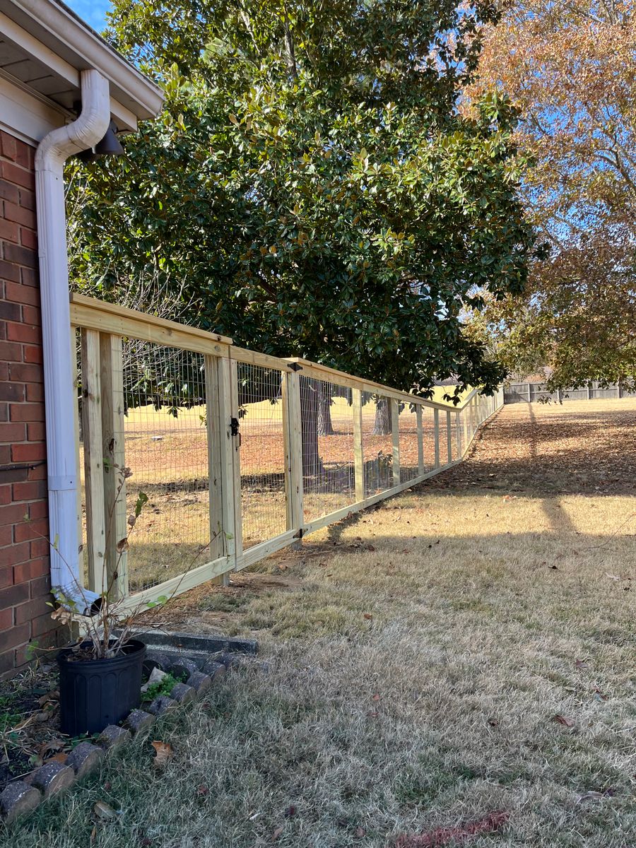 Fencing for Gibby's Home and Land Services in Memphis, TN