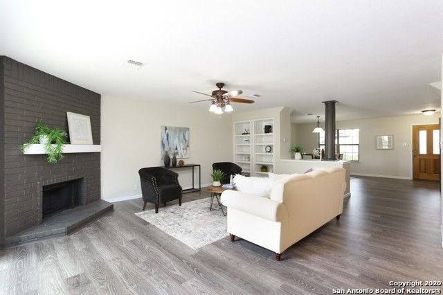 Demo Construction Custom Accent Walls for LaManna Upgrades in San Antonio, TX