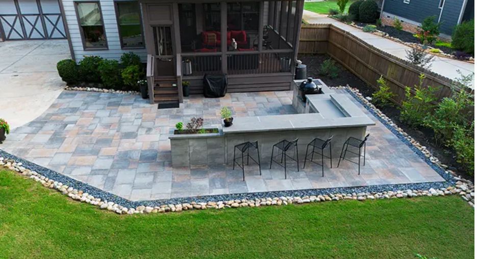 Outdoor Kitchens for FreshScapesPro in Wichita,  KS