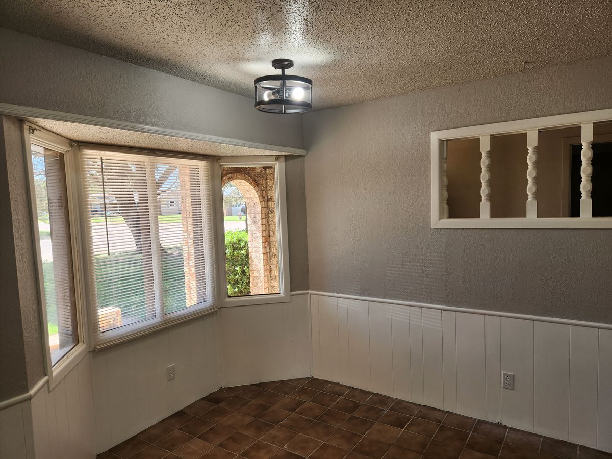 Windows And Doors for Prairie Land Properties LLC in Lubbock, TX