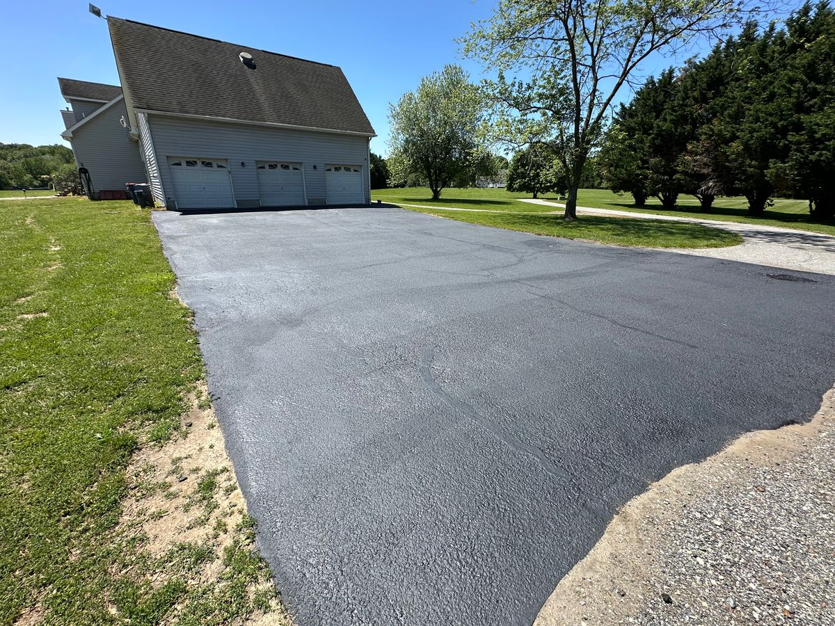 Blacktop Coating and Seal Repair for All Work Services and Construction  in Newark, DE