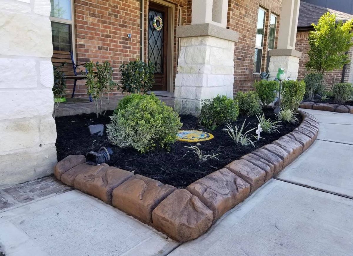 Landscaping for Texas Curb N Borders in Houston, TX