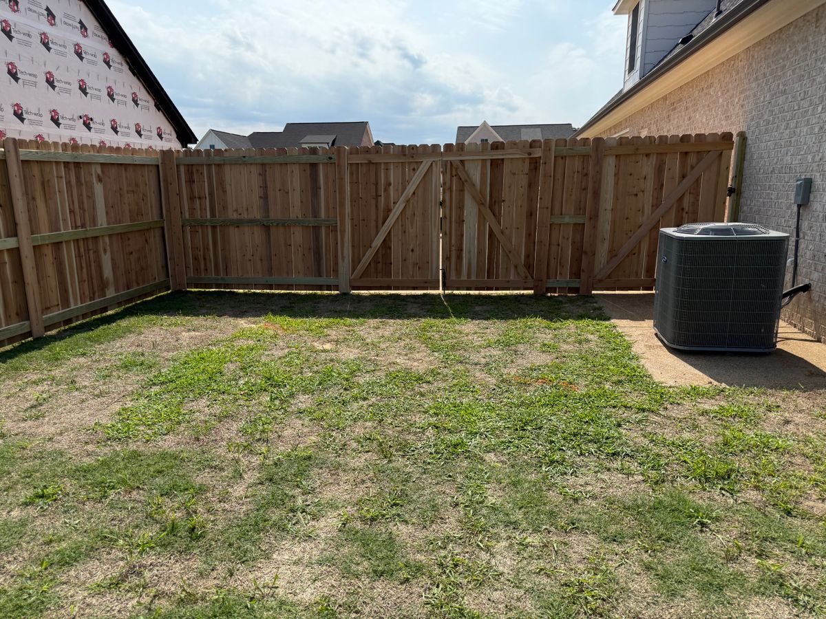 Custom Wooden Fences for Manning Fence, LLC in Hernando, MS