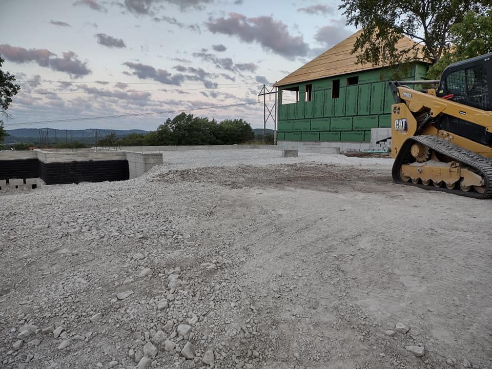 Foundation Digging for Stewart And Son Excavating LLC in Nixa, MO