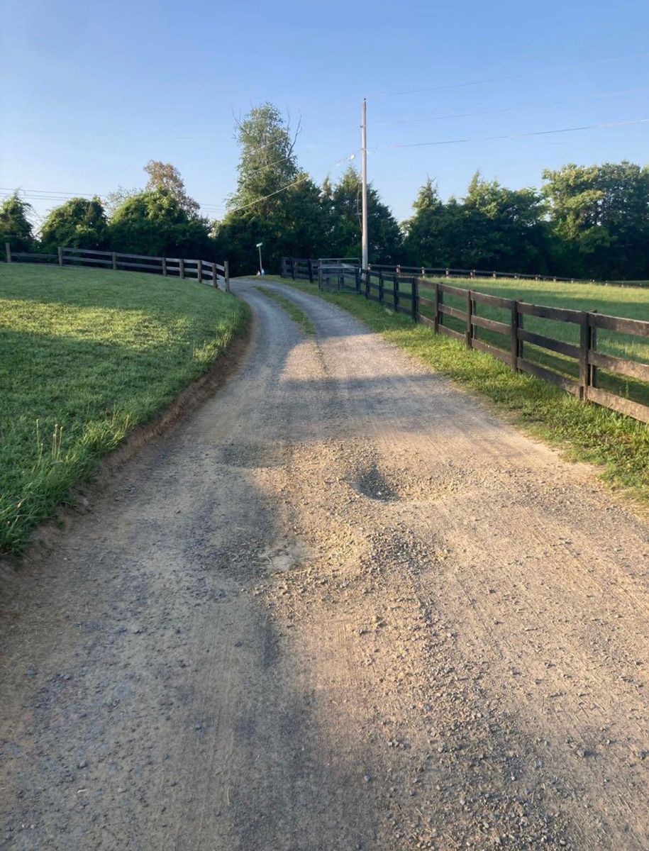Driveway Regrading for 9999 Building and Renovation LLC in Warrenton, VA