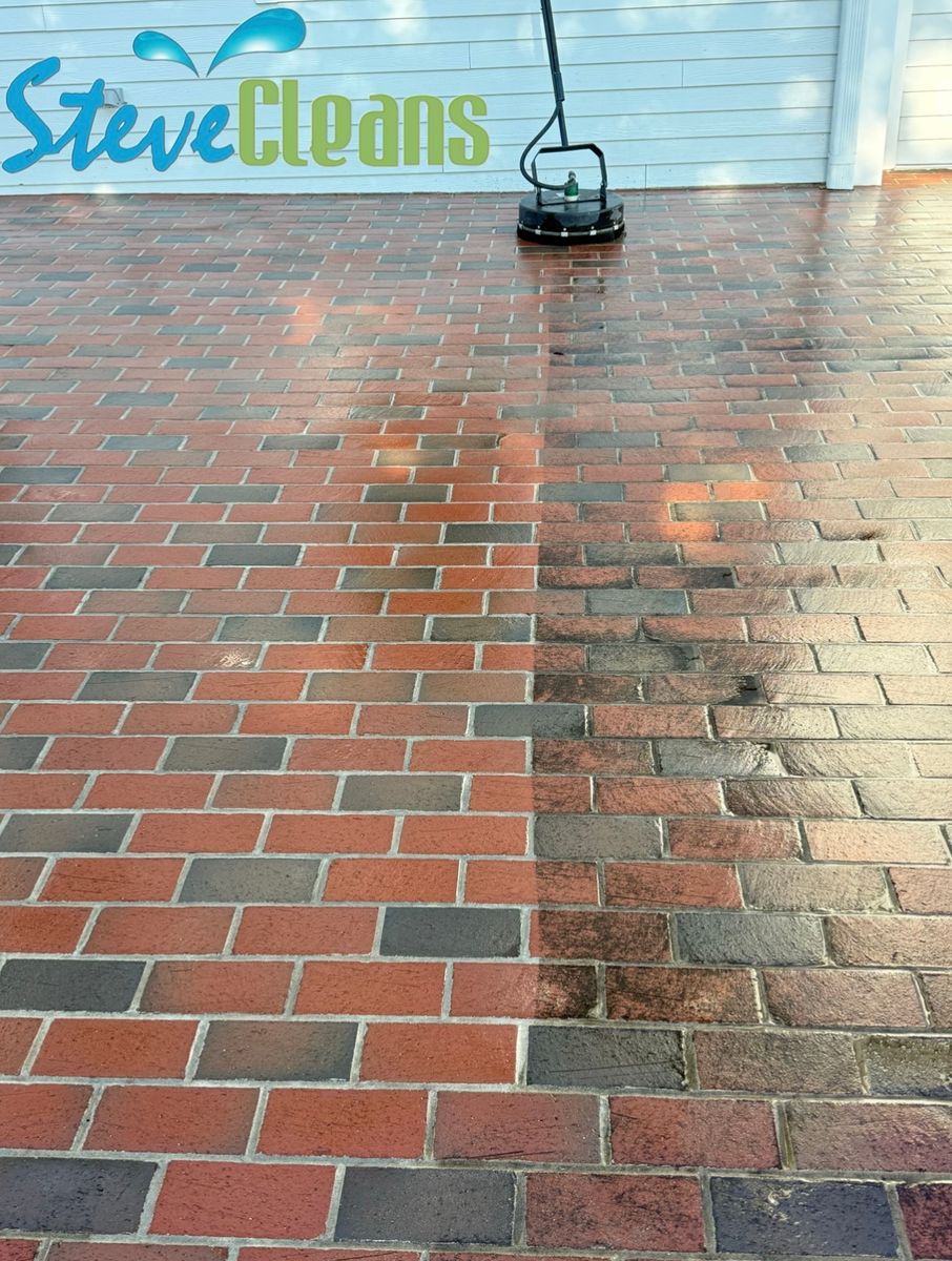 Concrete Cleaning for SteveCleans in Mitchell, IN