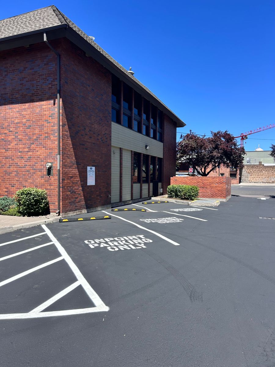 Line Striping for Pacific Sealcoating in Black Butte Ranch, OR