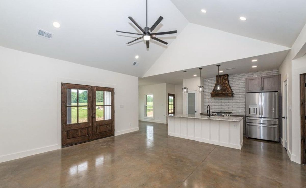 Additions for Jarvis Generational Builders in Greenback, TN