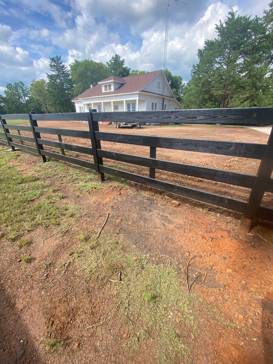 Fence Installation for Aguilar Fencing and Gates in Longview, Texas