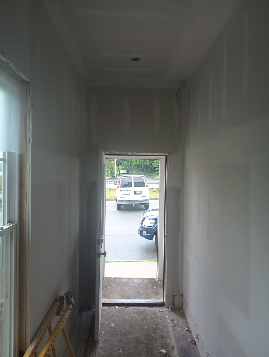 Custom Drywall Work for Premier drywall in Springvale, ME