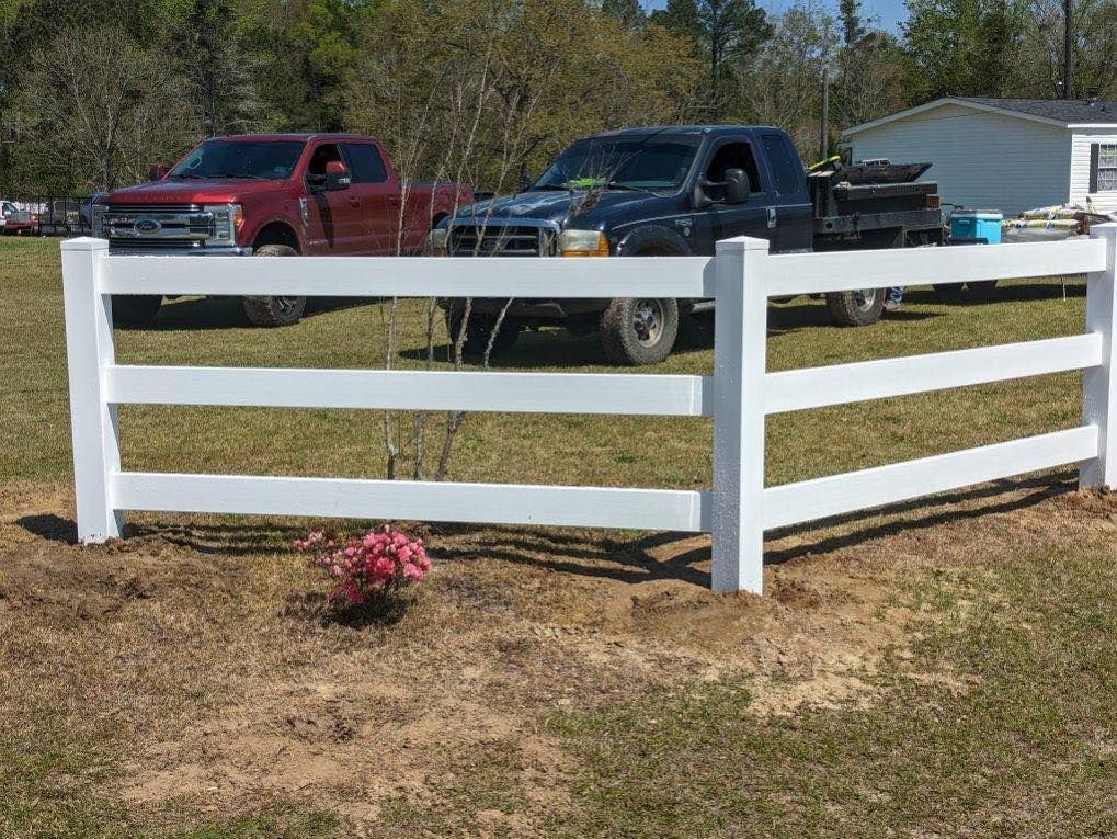 Split Rail for 4 In The Fire Fencing LLC in Darlington, SC