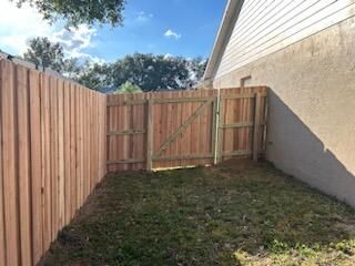 Wood Fence Installation for ASAP Fence & Gates - Central, FL in Leesburg, FL