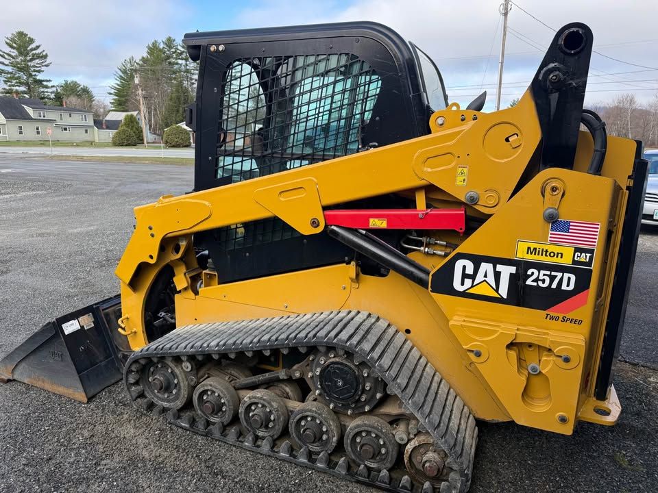 2018 Cat 257D Compact Track Loader for  in Northumberland, NH