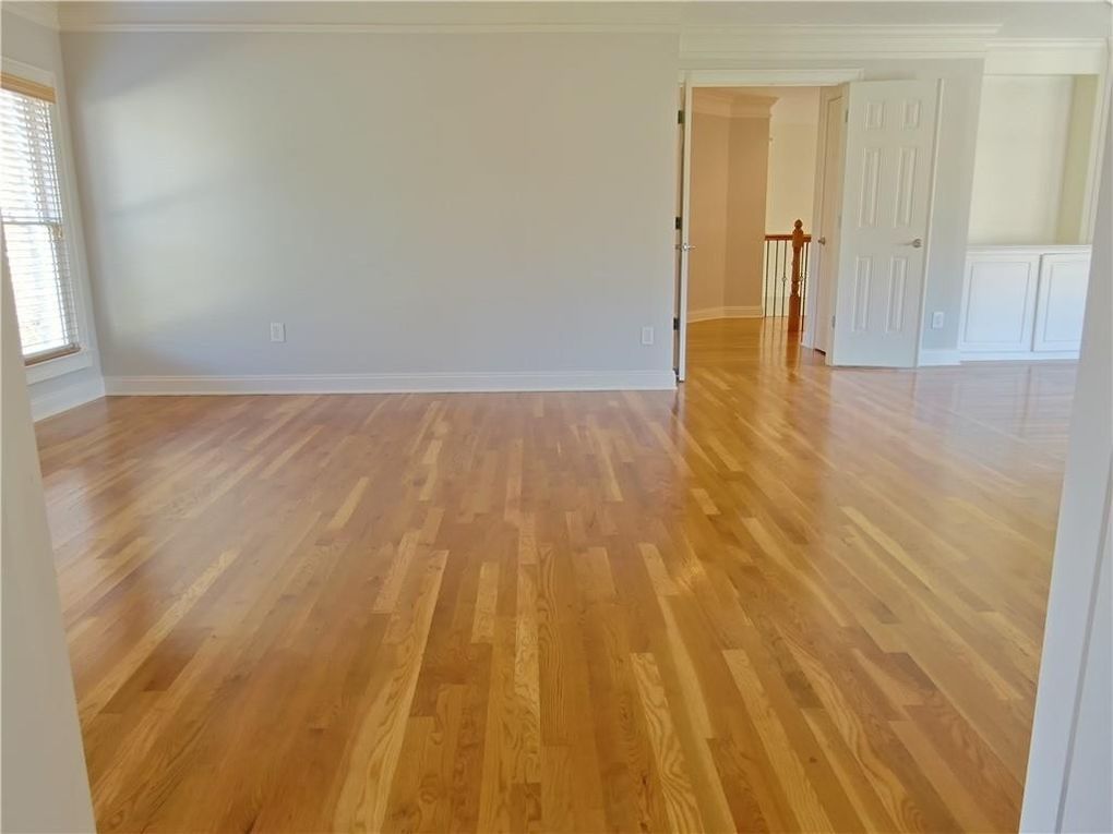 Flooring for Hardin Construction and Renovation in McCorsville,  IN