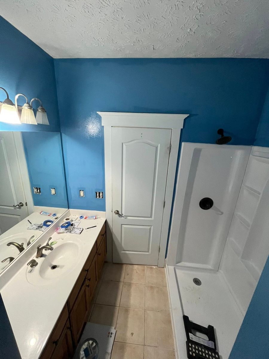 Bathroom Remodeling for Helpafella Handy Man Service in Cornelia, GA