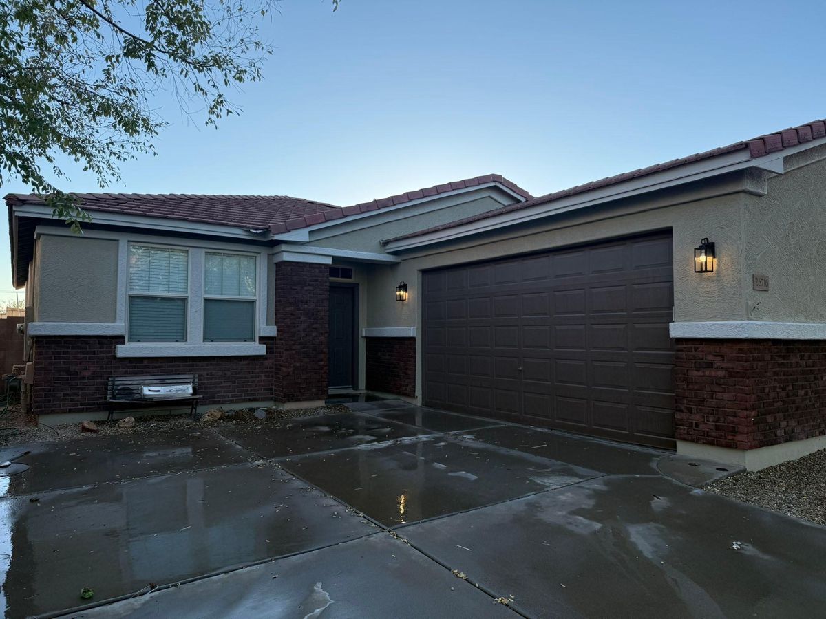 Exterior Painting for Ruiz Painting & Remodeling in Phoenix, AZ