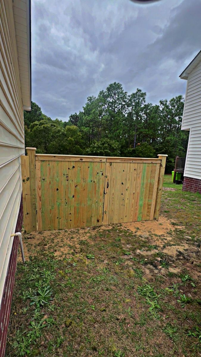 Fence Installation for JB Nealy Fence in Elgin, SC