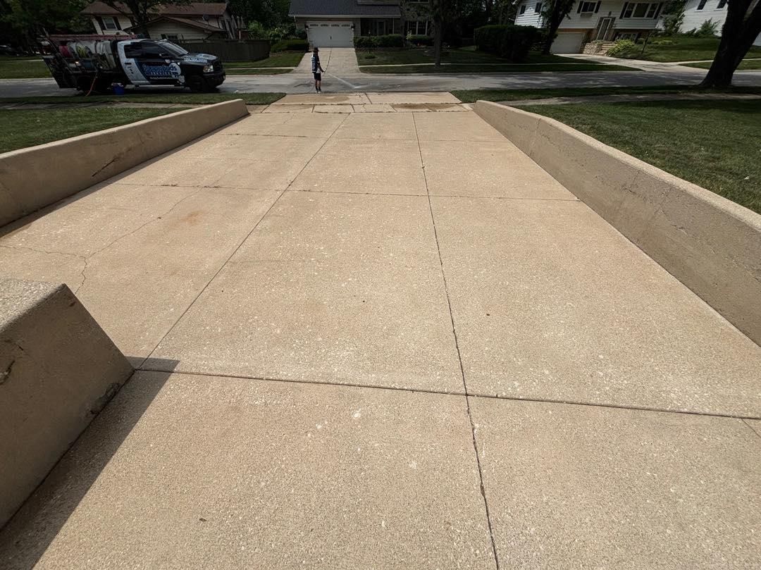 Commercial Exterior Cleaning for Soapy Suds Services in St. Charles, IL