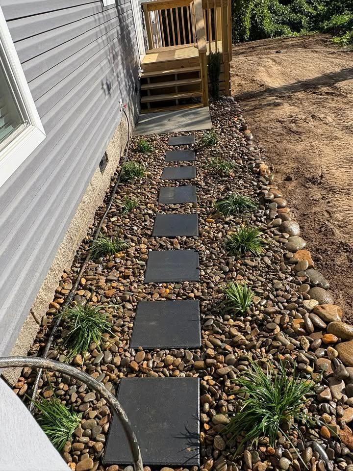 Landscape Curbing for Dust Till Dawn Lawn in London, Kentucky