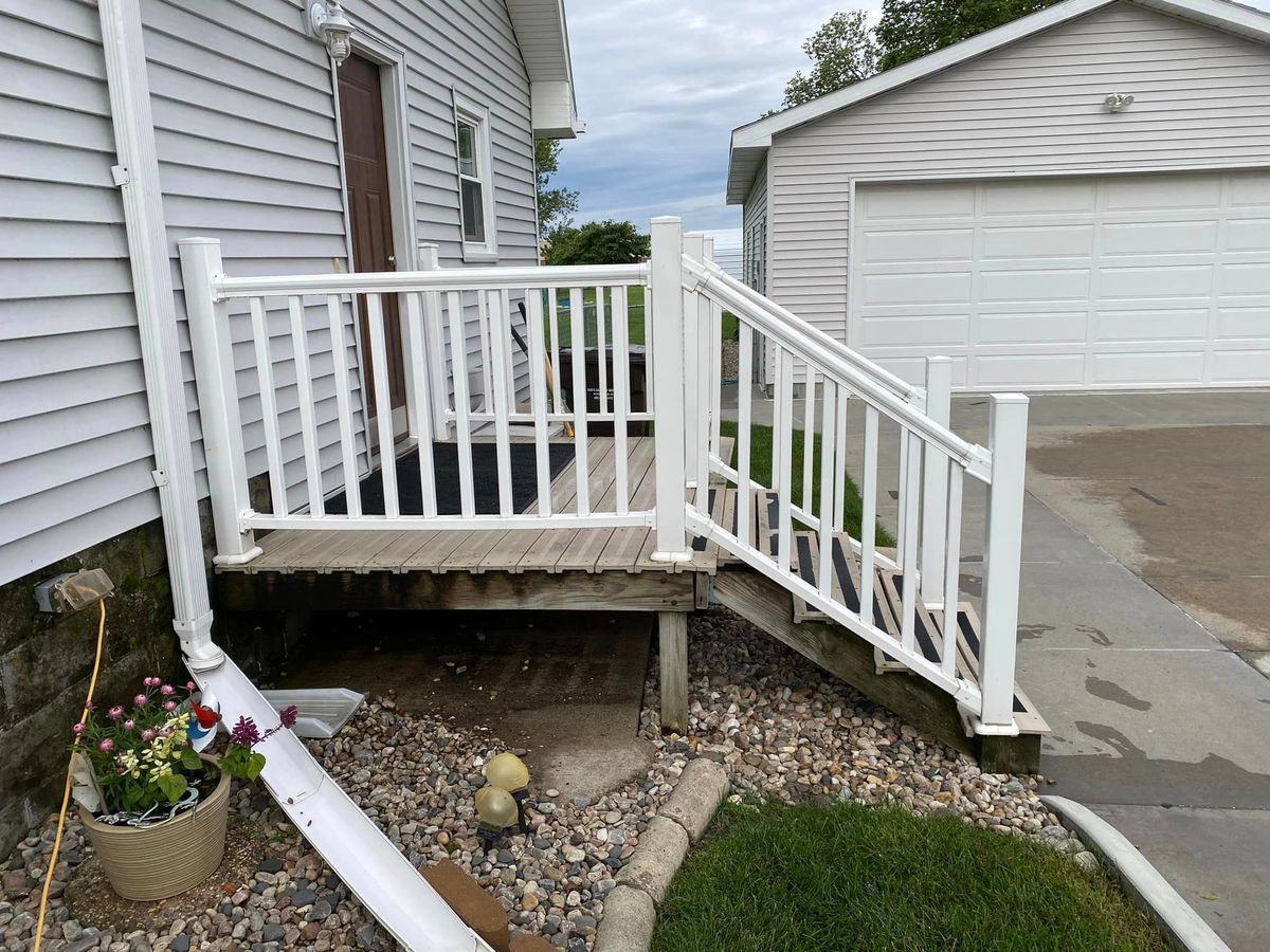 Deck & Patio Installation for Lara Construction in Norfolk, NE