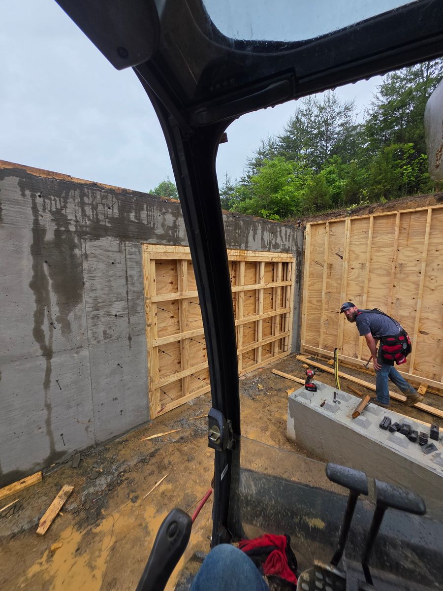 Excavation for Clear Path Contracting & Services Inc. in New Tazewell, TN