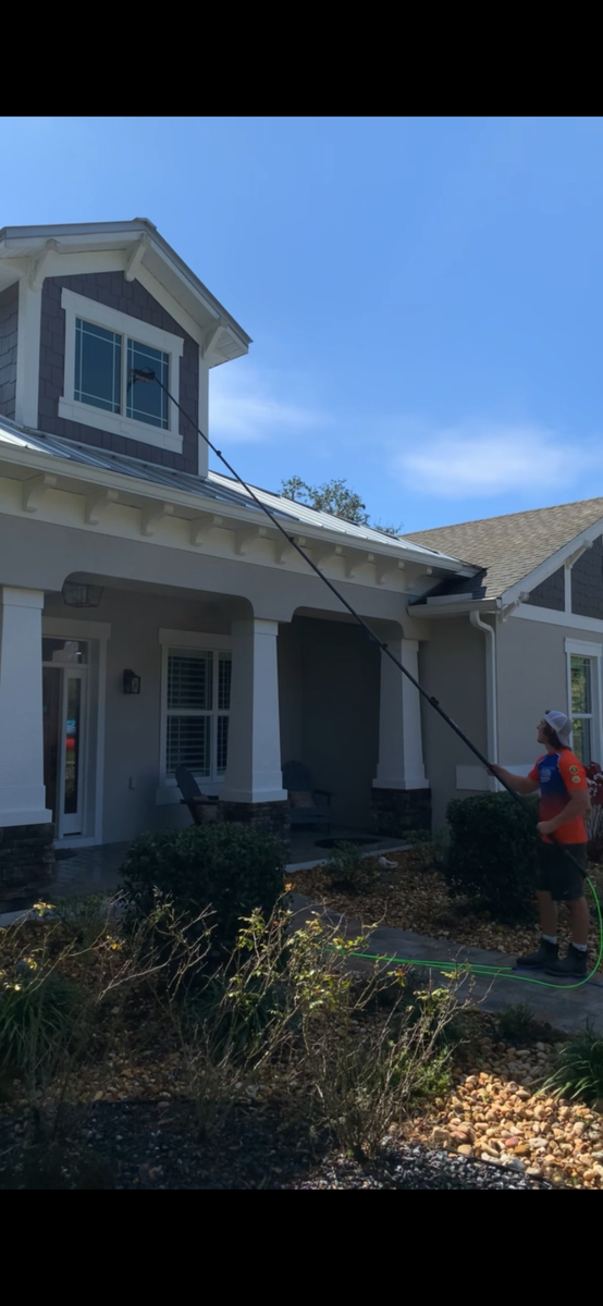 Window Cleaning for Zachs Pressure Washing  in Tampa, FL