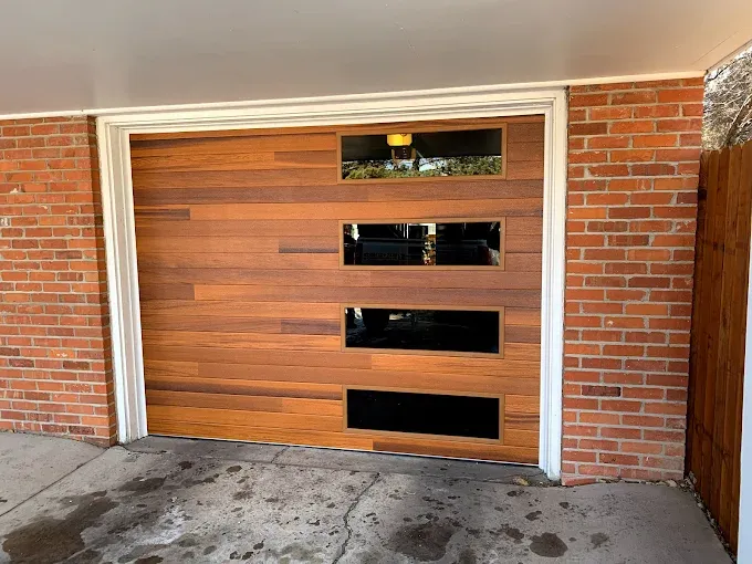 Garage Door Installation for 423 Garage Doors in Signal Mountain, Tennessee