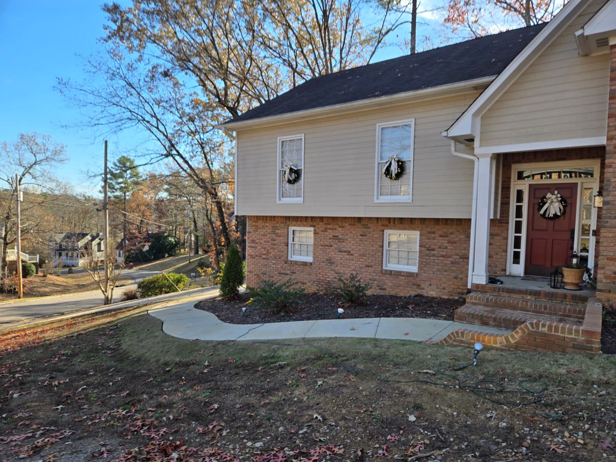 Exterior Window Cleaning for Squeaky Clean Windows Gutters & More in Hoover, AL