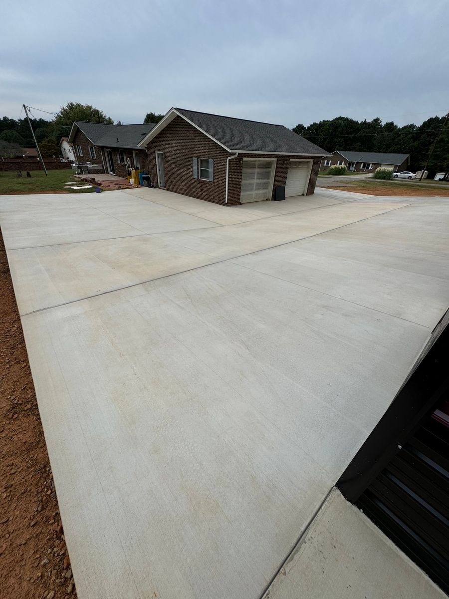 Concrete Finishing for Mitchell’s Concrete Coatings in Taylorsville, NC