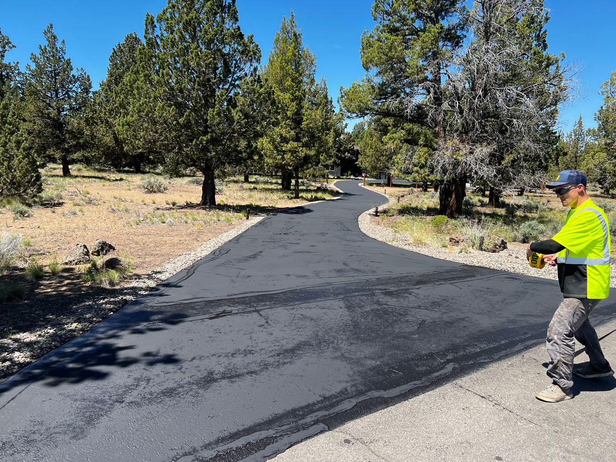 Driveway Sealcoating for Pacific Sealcoating in Bend, OR