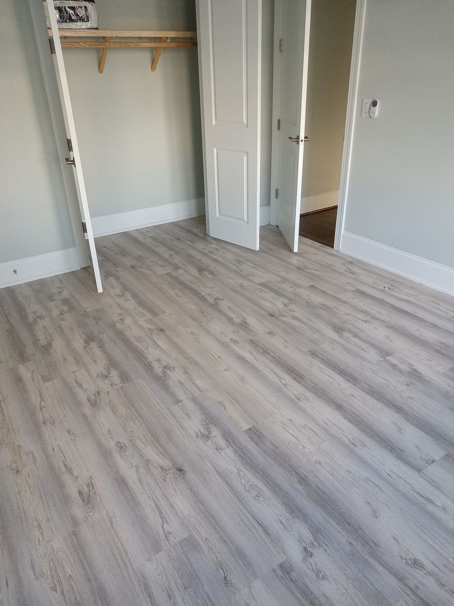 Flooring for Reel Renovations in  Holly Ridge, NC