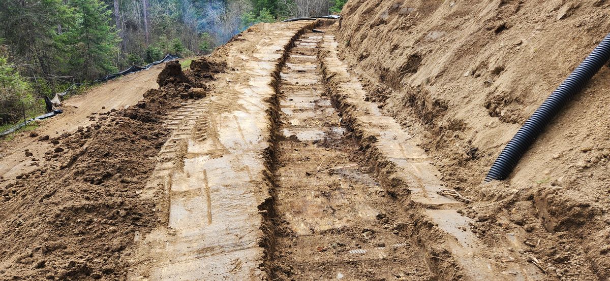 Trenching for Weingart Enterprises in Newman Lake, WA