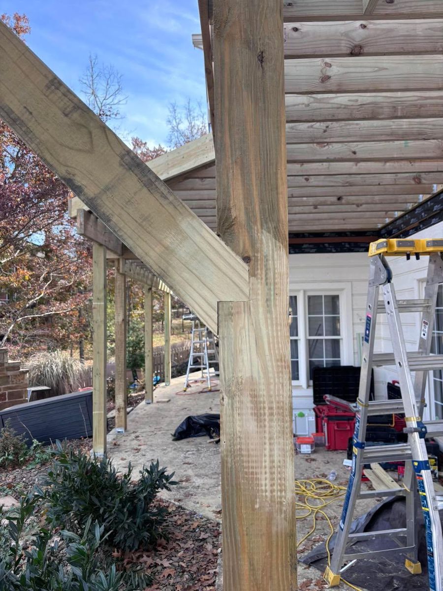 Handrails for Natural State Deck Builders in Pea Ridge, AR