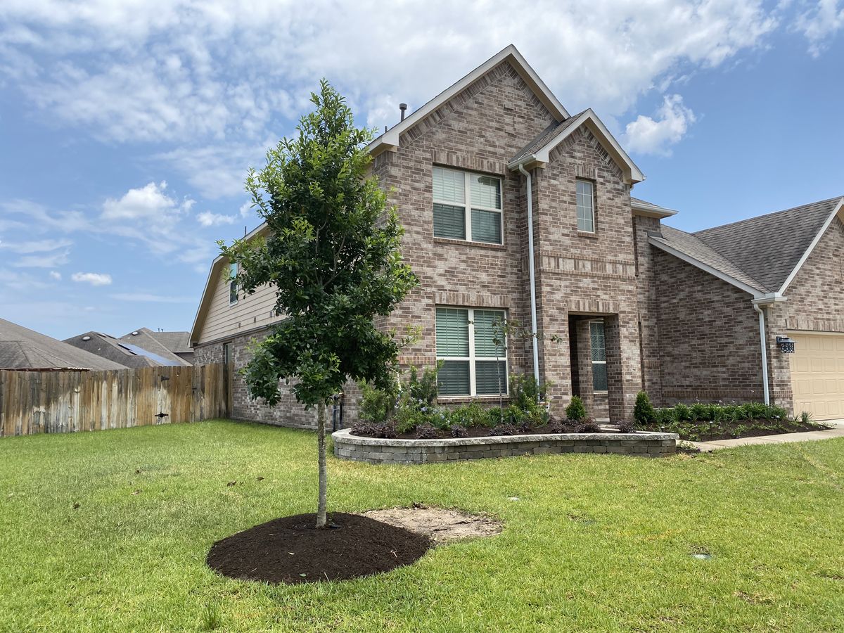 Landscape Installation for Atlas Land Design in Creekside Park, TX