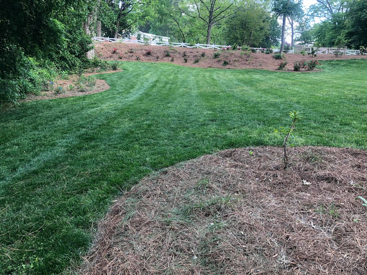 Mulch Installation for Battle Lawn Maintenance in Eatonton, GA