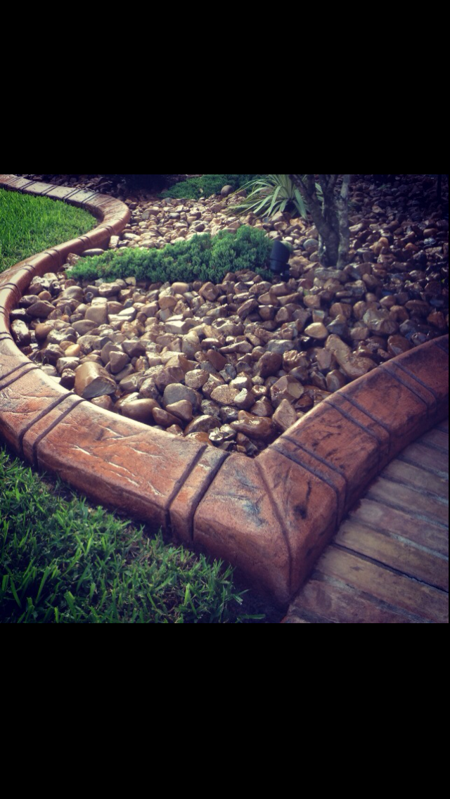 Landscaping for Texas Curb N Borders in Houston, TX