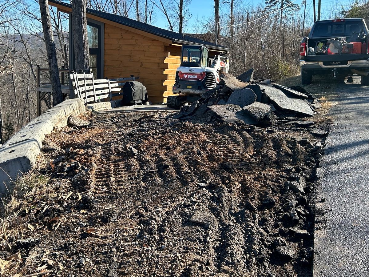 Land Clearing for Dutch Mountain Excavating in Sevierville, TN