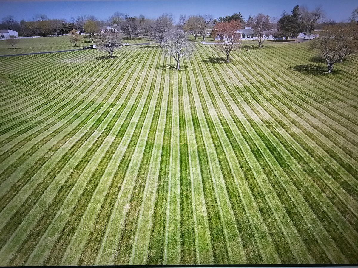 Mowing for Adams Lawn Service & Landscaping, Inc. in Shelbyville, TN