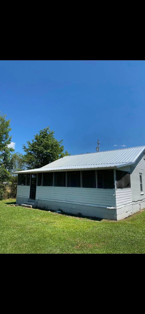 Gutters for HRC Herring Roofing and Construction in Maryville, TN